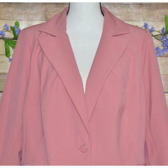 Lane Bryant Womens Size 16 Dusty Rose The Bryant Blazer Work Travel One Button - Picture 2 of 12